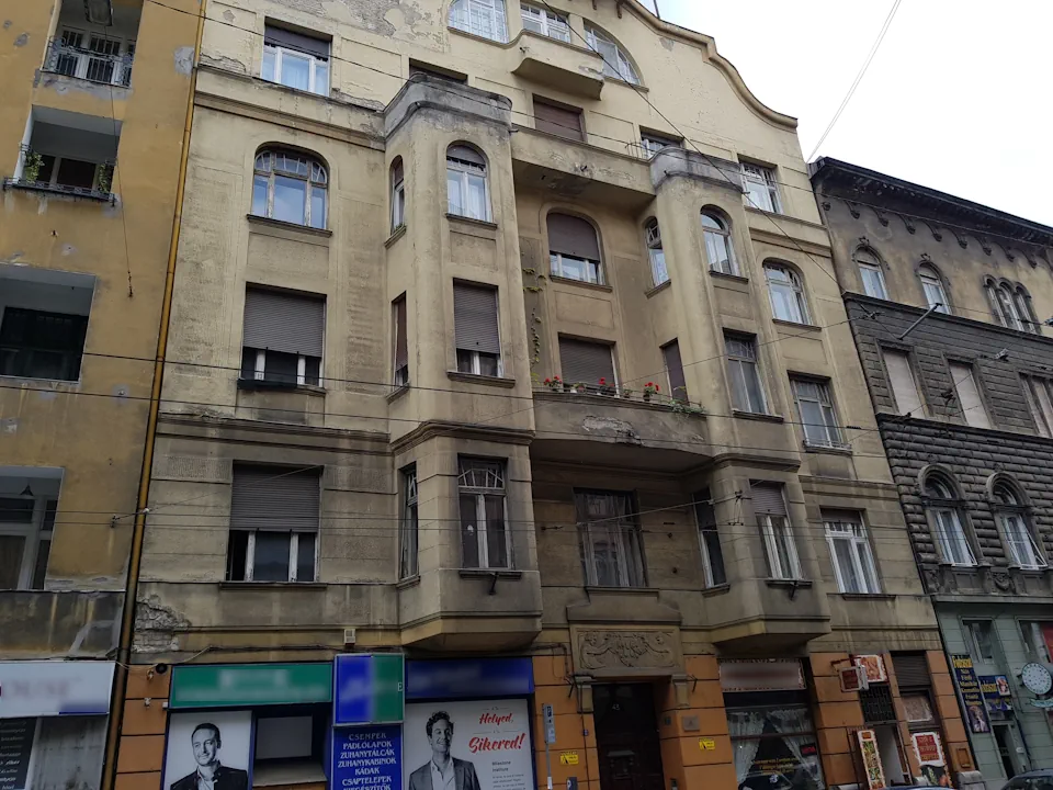 Baross utca 43. homlokzatfelújítás