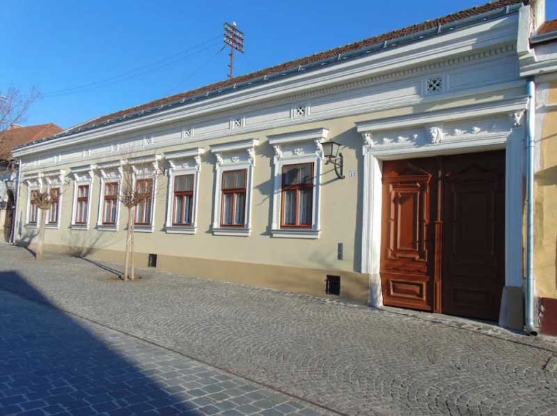 homlokzat felújítás