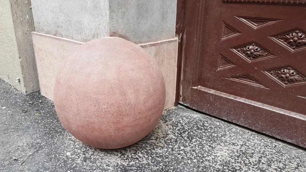 Benczúr utca 11. homlokzat felújítása során a kapualj restaurálása is megtörtént.