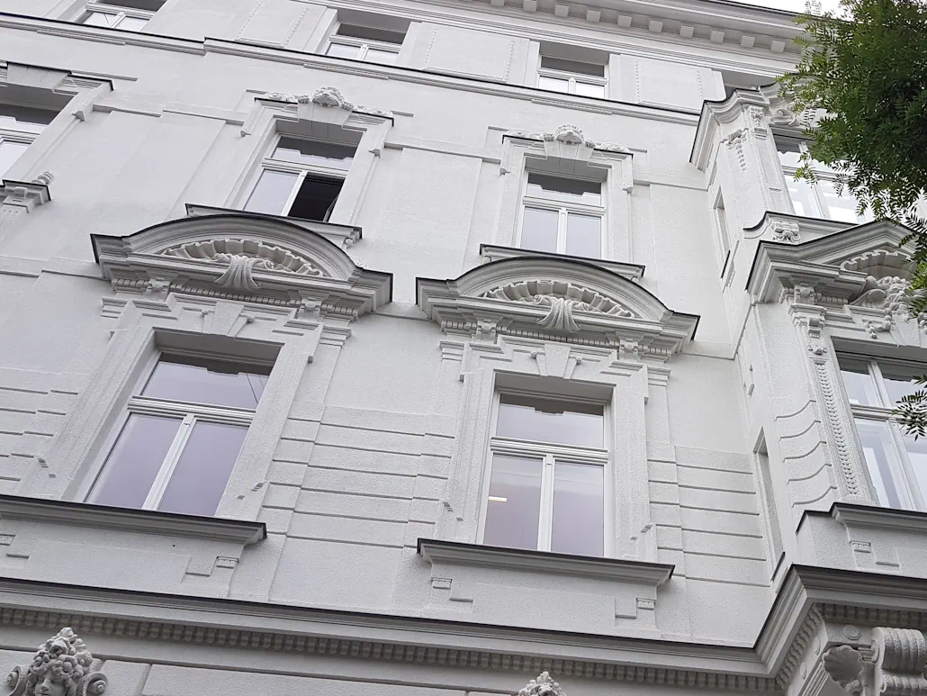 Benczúr utca 11. homlokzat felújítása